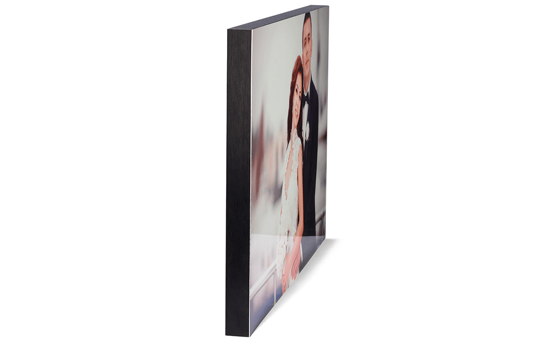0.75&quot; Black Aluminum Wall Float